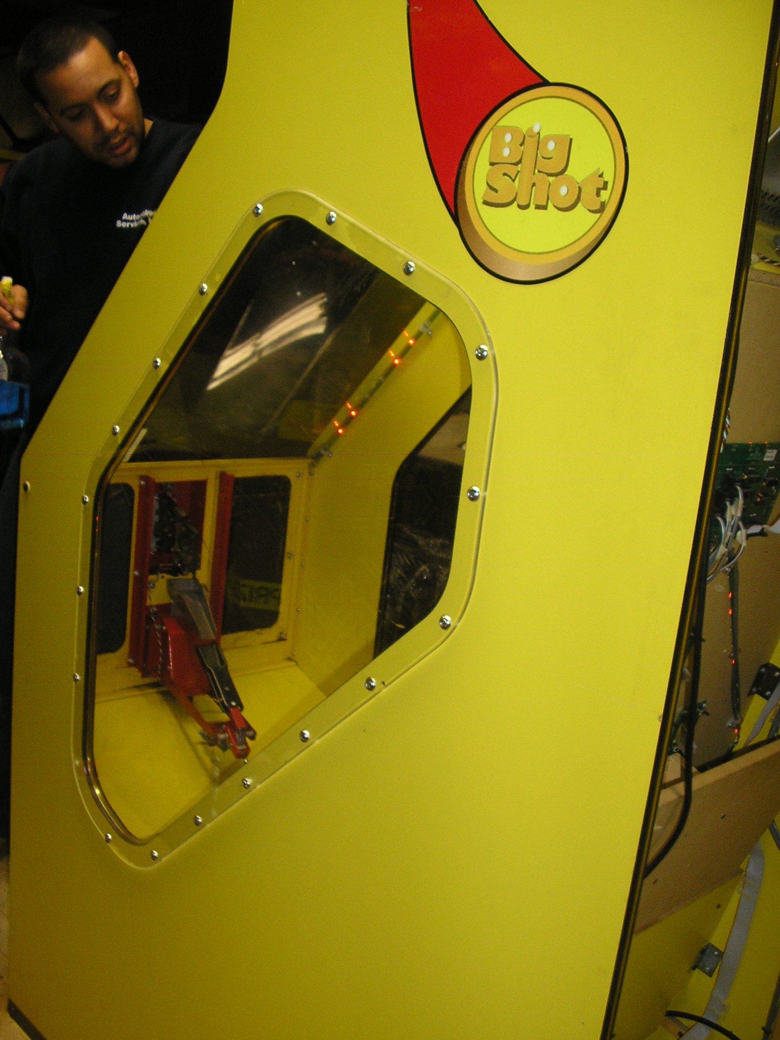 BIG SHOT Ticket Redemption Arcade Machine Game by BAY TEK TOKEN
